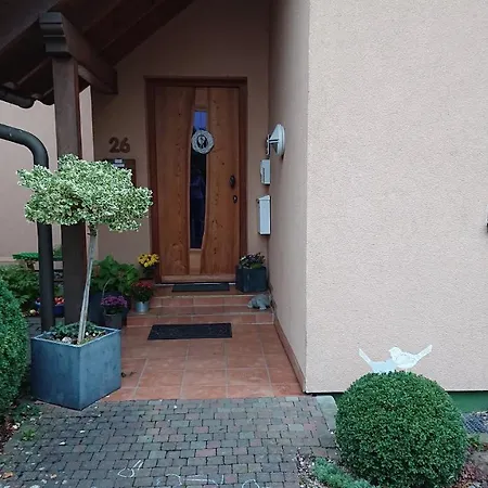 Apartment Gemütliche Am Ortsrand *